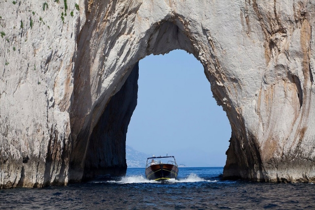  Blue Sea Capri Boats 